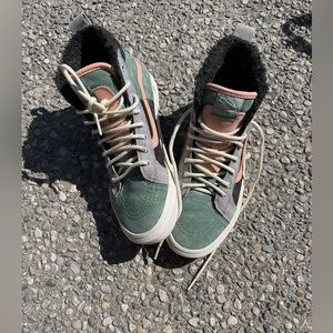 Vans Old Skool Suede Shoe